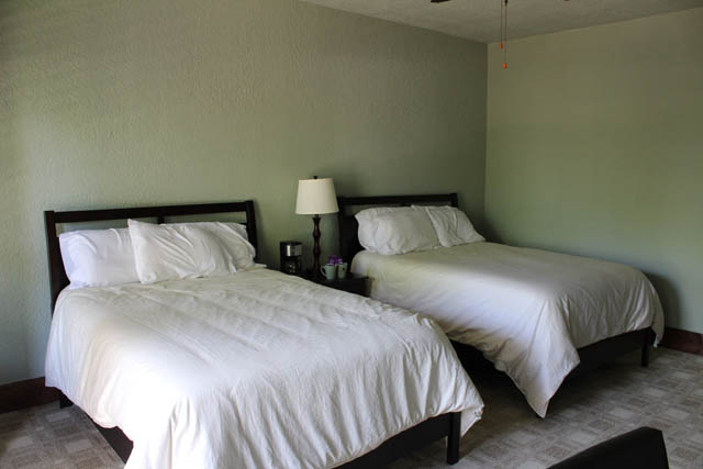 Silver Sycamore Bed & Breakfast 